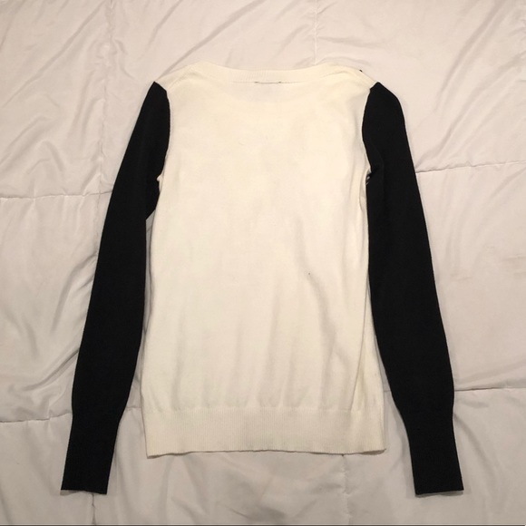 🖤Express Sequin Leopard Crew Neck Sweater - Picture 4 of 4